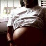 Mulher presa negra grávida relata seus temores no filme