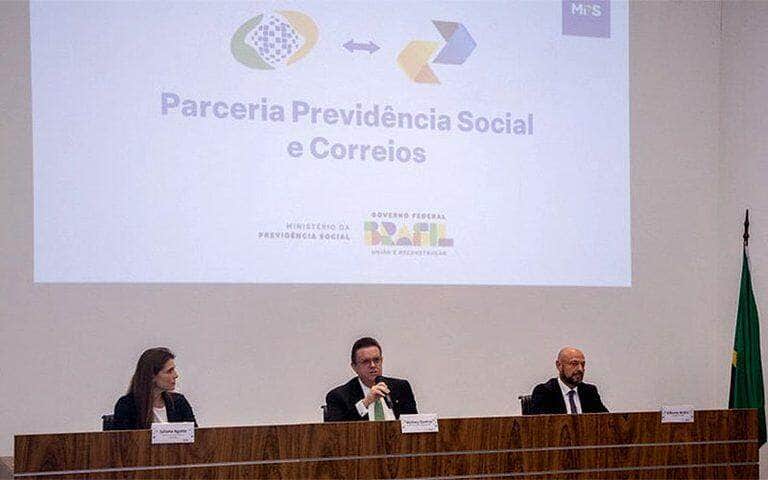 Previdência e Correios: parceria ampliará atendimento para consultas sobre descontos no INSS -