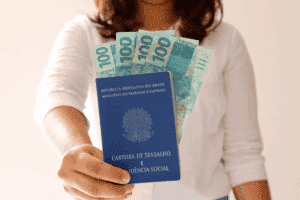 Crédito do Trabalhador: contratos de consignados começam a ser migrados para nova plataforma