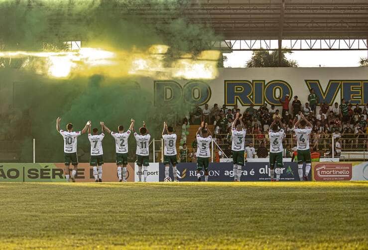 Luverdense visita o Porto Velho neste sábado (14) pela Série D e mira liderança. Imagem: Kaylan Oliveira / Luverdense