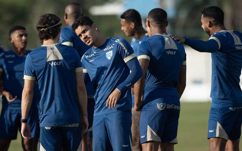 Avaí x Athletico-PR: onde assistir e escalações do jogo pela Série B. Imagem: Divulgação Avaí