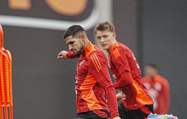 Colômbia x Peru: onde assistir ao vivo, escalações e tudo sobre o jogo das Eliminatórias. Imagem: Seleção do Peru