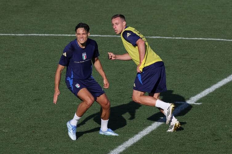 Noruega x Itália: onde assistir, escalações e tudo sobre o duelo das Eliminatórias da Copa do Mundo. Imagem: Divulgação Itália