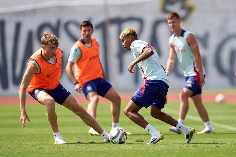 Espanha x França: Onde assistir, escalações e tudo sobre a semifinal eletrizante da Liga das Nações. Imagem: Seleção Espanhola