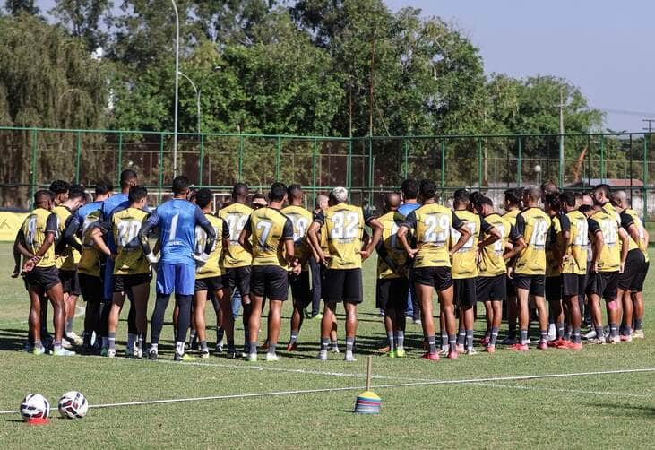 Goiás x Volta Redonda: onde assistir ao vivo, escalações e tudo sobre o duelo na Série B. Imagem: Divulgação Voltaço