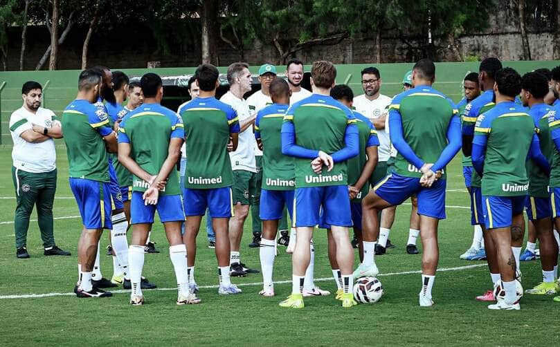 Goiás x Athletic Club ao vivo: onde assistir, horário e escalações pela Série B. Imagem: Divulgação Goiás