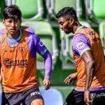 CRB x América‑MG: duelo direto pelo G-4 na Série B; onde assistir ao vivo. Imagem: Mourão Panda/América-MG