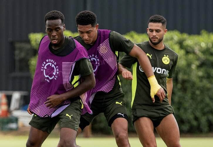 Mamelodi Sundowns x Borussia Dortmund agitam Cincinnati na Copa do Mundo de Clubes. Imagem: Borussia Dortmund/Divulgação