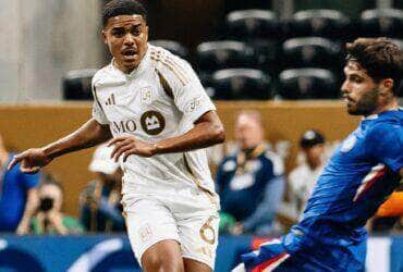 Los Angeles FC x Espérance no Mundial de Clubes: onde assistir, escalações e detalhes do confronto decisivo. Imagem: Divulgação Los Angeles Galaxy