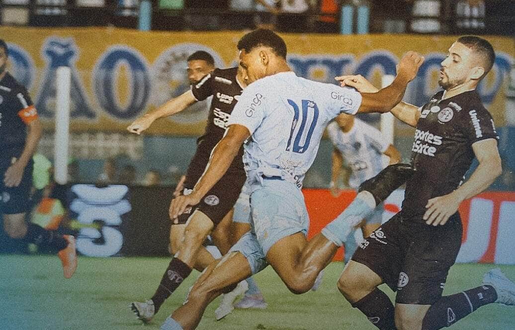 Lance de Paysandu x Ferroviária. Imagem: Divulgação Paysandu