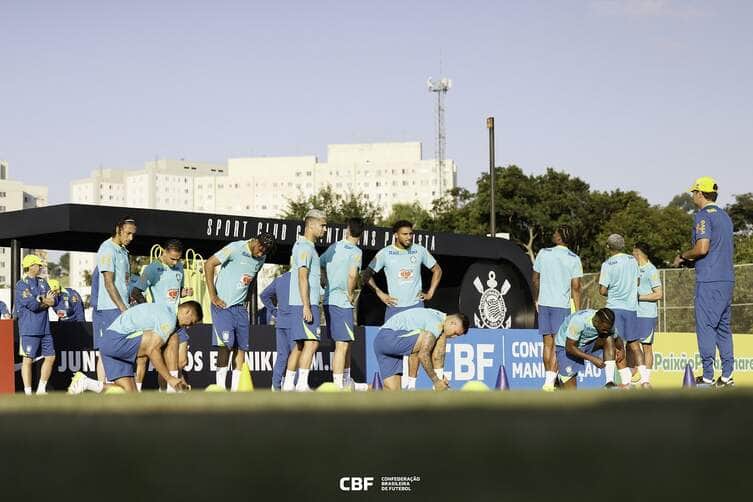 Equador x Brasil: Onde assistir, escalações e tudo sobre a estreia de Ancelotti nas Eliminatórias. Imagem: Rafael Ribeiro/CBF