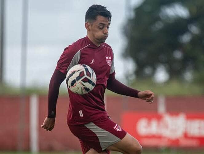 Avaí x CRB: Onde assistir, escalações e palpites para o confronto decisivo na Série B. Imagem: @franciscocedrimfotografia