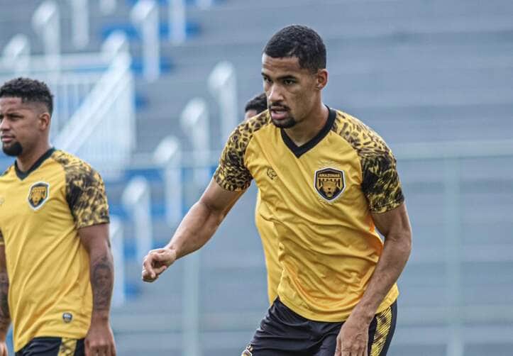 Criciúma x Amazonas: onde assistir, escalações e detalhes do duelo decisivo na Série B. Imagem: @joaonormandoc AMFC Criciúma x Amazonas: onde assistir, escalações e detalhes do duelo decisivo na Série B. Imagem: @joaonormandoc AMFC