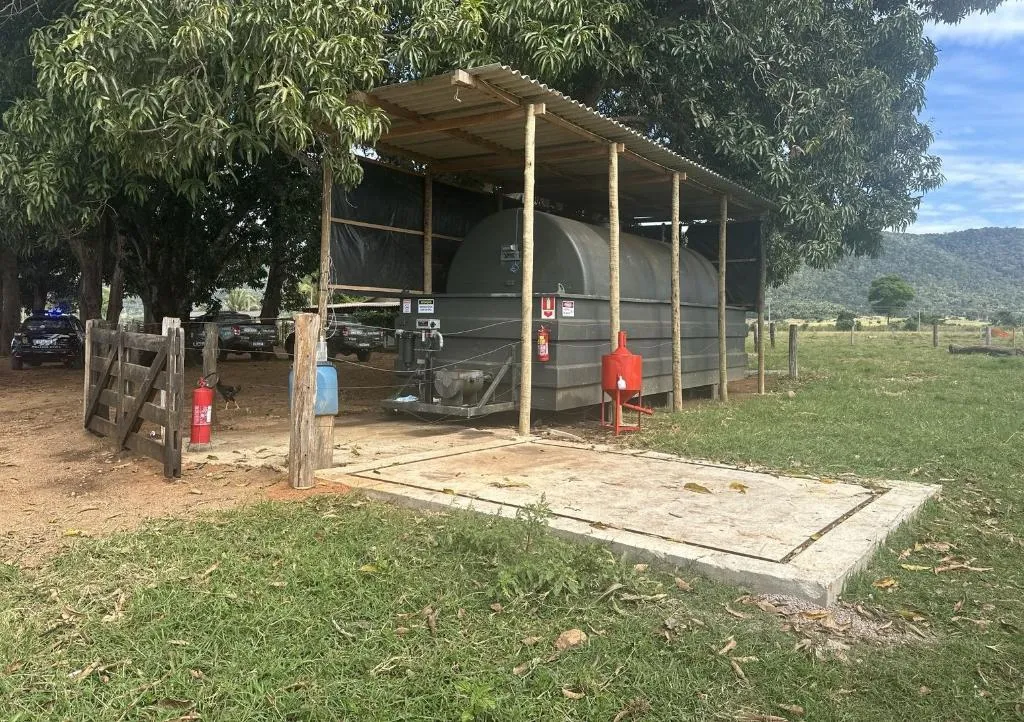 Área rural em MT é embargada por armazenamento ilegal de combustível