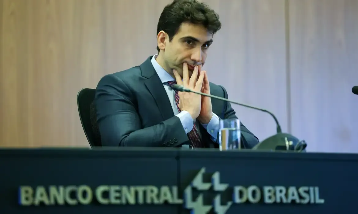 Banco Central reforça compromisso com meta inflacionária, afirma Galípolo