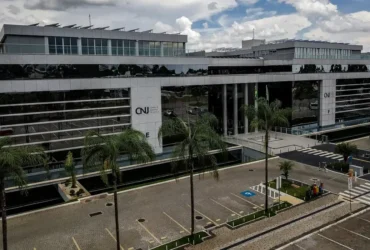 CnJ suspende promoção de juiz por vaga reservada a mulher no TJDFT