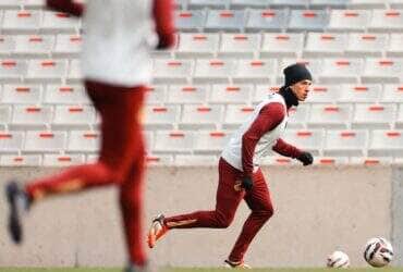 Atletiba em clima de decisão: Athletico e Coritiba fazem clássico quente na Série B. Imagem: Duda Matoso athletico.com.br