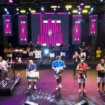 Fundo de Quintal faz show gratuito no encerramento do Encontro de Cultura e Esporte