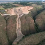 Justiça interdita lixão após desabamento em Padre Bernardo