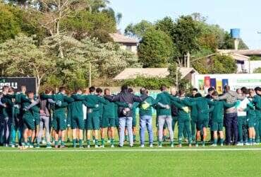 Chapecoense x Goiás: duelo de forças opostas na Série B 2025 promete agitar a Arena Condá. Imagem: Luiz Ferrazzo ACF