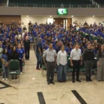 Formatura do Proerd reúne mais de mil estudantes em Cuiabá