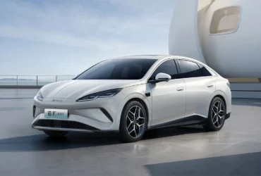 Novo sedan elétrico