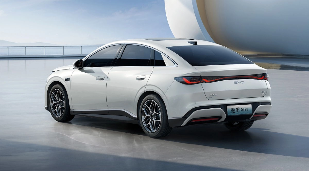 Novo sedan elétrico-v2-5