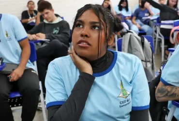 Pé-de-Meia paga quarta parcela de R$ 200 para estudantes da rede pública