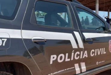 Criminosos incendeiam carro ligado a homicídios em Várzea Grande (MT)