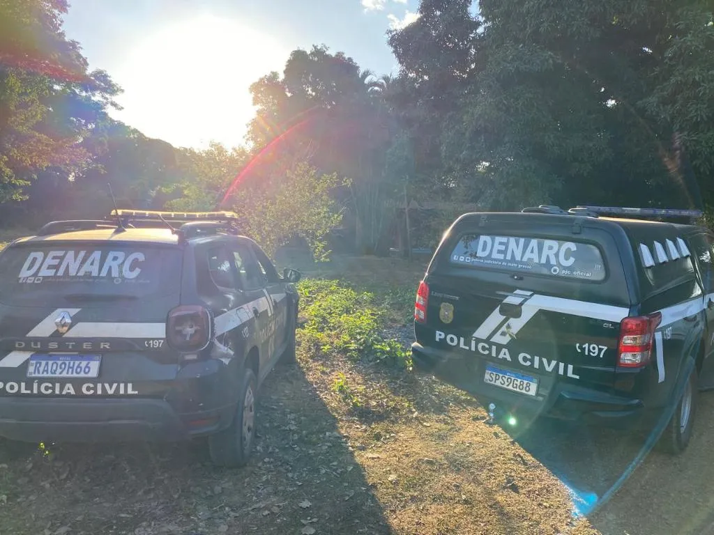 Polícia prende foragido por tráfico durante festa eletrônica em Várzea Grande