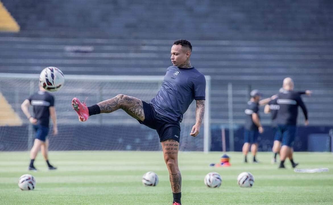 Athletic Club x Remo: duelo decisivo na Série B com clima de reviravolta e esperança. Imagem: Samara Miranda Remo Athletic Club x Remo: duelo decisivo na Série B com clima de reviravolta e esperança. Imagem: Samara Miranda Remo