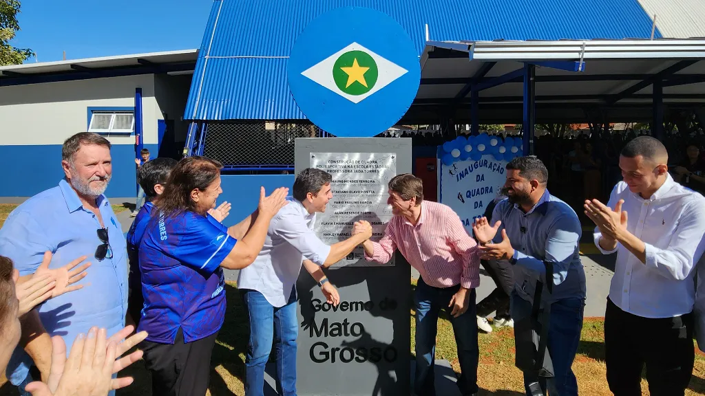 Nova quadra poliesportiva transforma rotina de alunos em Tangará da Serra