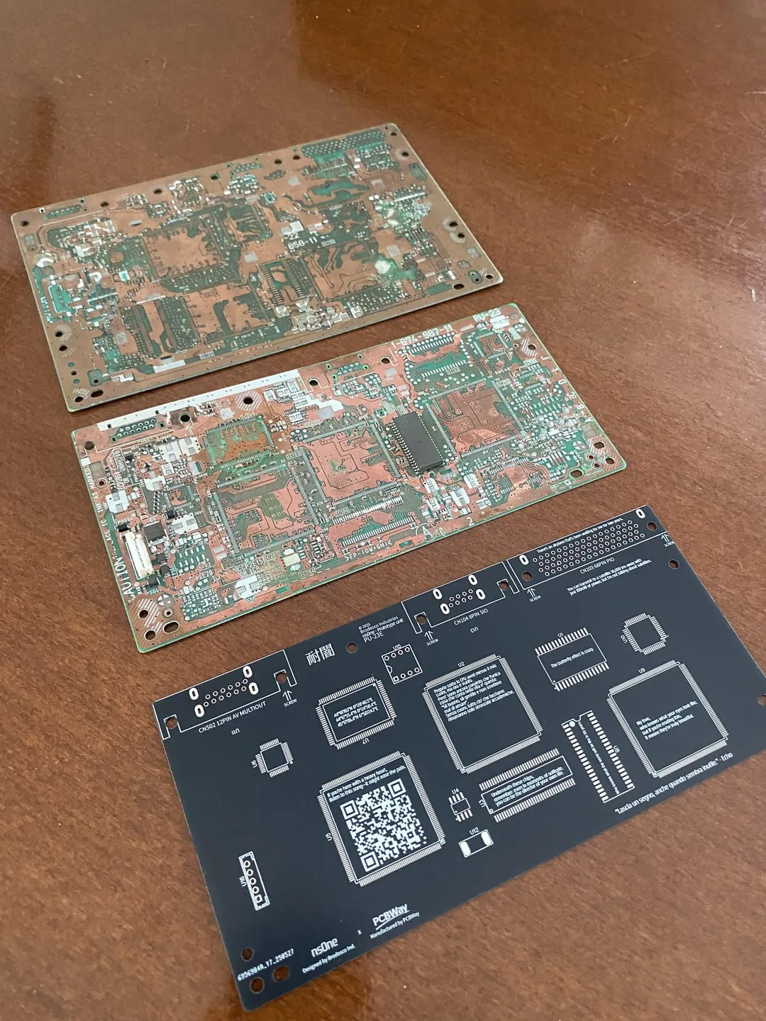 Uma foto da placa-mãe nsOne PlayStation