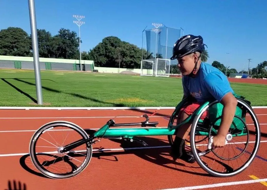 Festival Paralímpico promove inclusão esportiva para crianças em Cáceres
