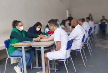 Unidade móvel realiza exames com tecnologia de ponta para tuberculose