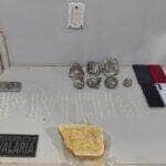 Ação do 1º EPMon resultou na apreensão de cocaína, maconha, balança de precisão e materiais usados no embalo de entorpecentes