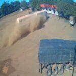 Estabelecimento foi parcialmente destruído no distrito de Padronal; apesar do susto, ninguém ficou ferido