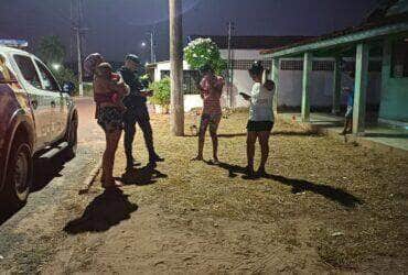 Criança de 1 ano e 3 meses foi socorrida com manobra de Heimlich e levada ao pronto atendimento; ação rápida evitou tragédia