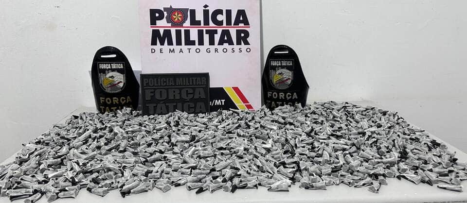 Força Tática agiu após denúncia e com apoio da inteligência da PM, interceptando a jovem prestes a embarcar para Juína.