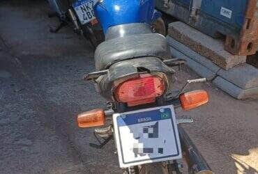 GCM apreende motocicleta com cor adulterada e condutor sem CNH em Lucas do Rio Verde