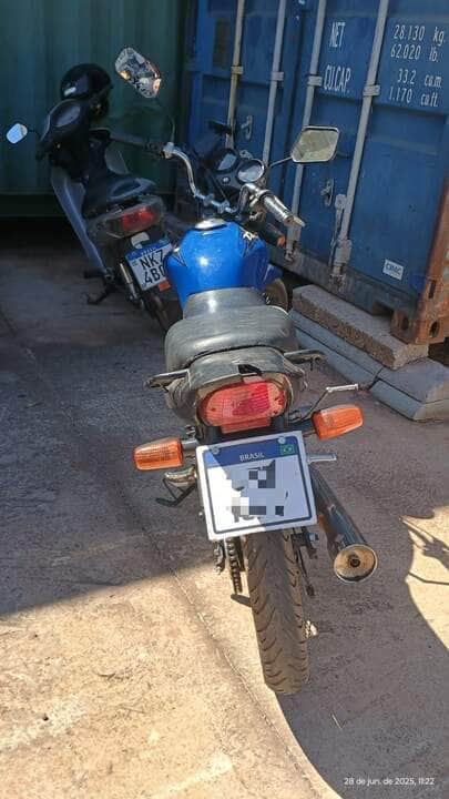GCM apreende motocicleta com cor adulterada e condutor sem CNH em Lucas do Rio Verde