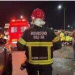 Colisão envolvendo quatro veículos matou Pedro Ferreira no local e Elza Bezerra no hospital; criança segue internada em estado grave