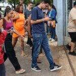 Brasília (DF) 10/11/2024 –Segundo dia do Enem: candidatos respondem a 90 questões até 18h30
Candidatos chegaram cedo para evitar surpresas antes da prova
Foto: Jose Cruz/Agência Brasil