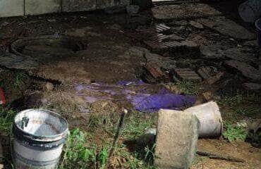 Maria Selma Rocha dos Santos, de 51 anos, foi localizada parcialmente enterrada sob uma lona no quintal de uma residência; autor do crime exibiu vídeo da vítima morta para a ex-companheira