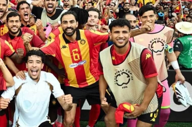 Espérance x Chelsea: onde assistir, escalações e tudo sobre o jogo decisivo do Mundial de Clubes. Imagem: Divulgação Espérance