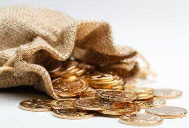 Justiça bloqueia R$ 2,8 bilhões de investigados por fraude no INSS -