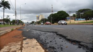 Óleo causa acidente com motociclista em Mato Grosso