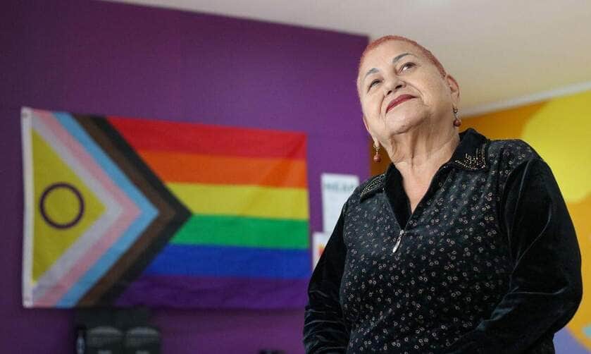 São Paulo (SP), 30/05/2025 - ABr trata do envelhecimento da população LGBT 
Tendo em perspectiva o mês do Orgulho LGBTQIA+. Dora Cudignola, 72 anos, mulher lésbica. Foto: Cadu Pinotti/Agência Brasil