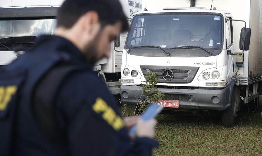 EXAME TOXICOLÓGICO - CNHs categorias C, D e E. Foto: Tomaz Silva/Agência Brasil