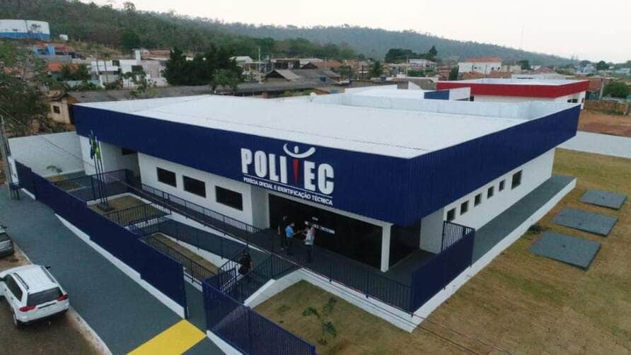 Politec identifica corpos sepultados há anos e busca parentes de vítimas recentes